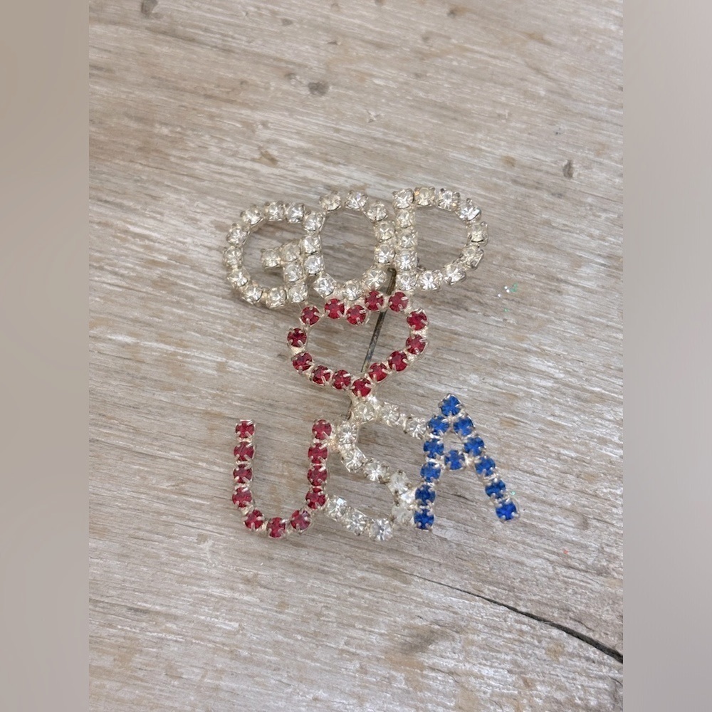 God Loves USA Patriotic Brooch. Silver-Toned | Rhinestones Red/Blue EUC 1.5”